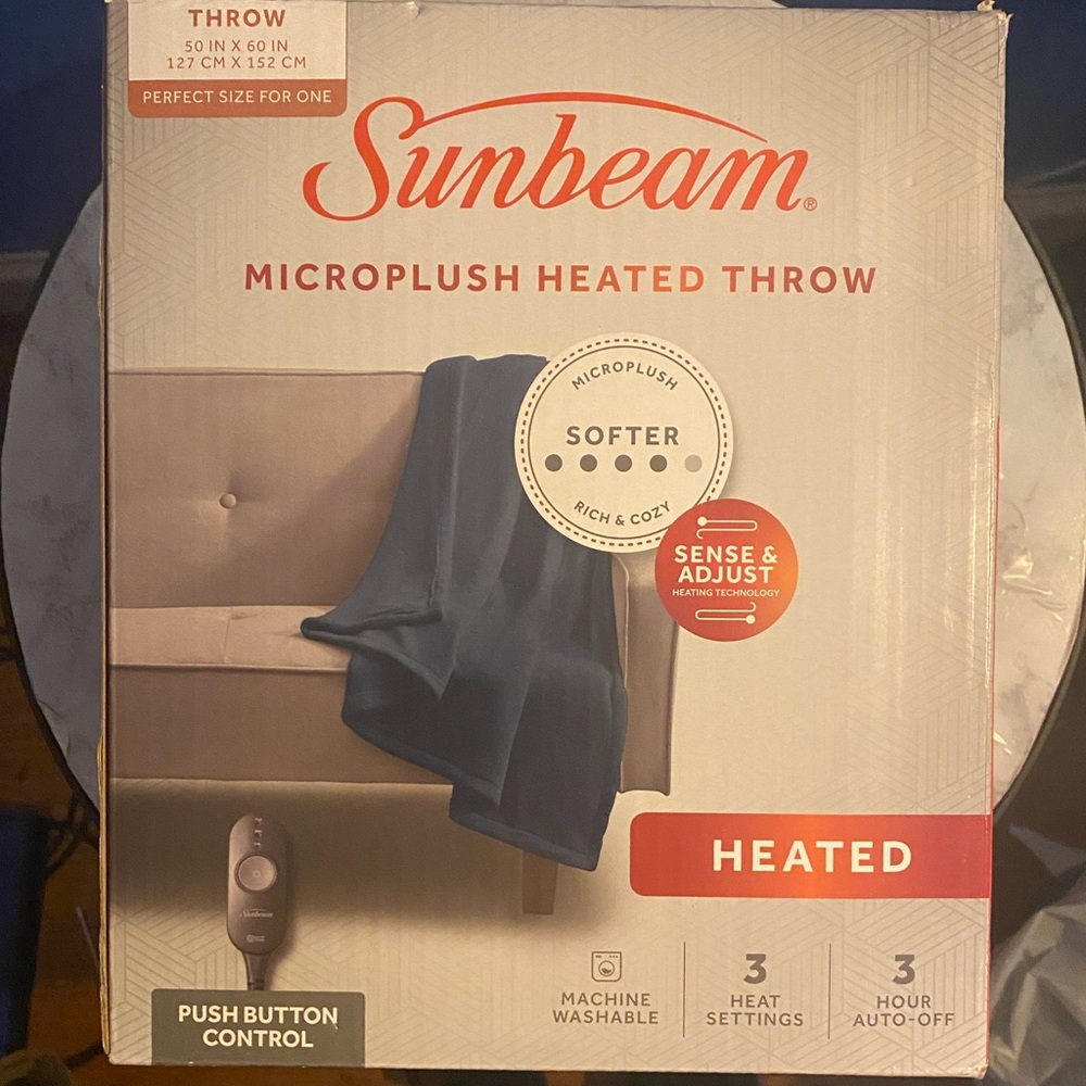 Sunbeam Microplush Heated Throw Blanket (new)